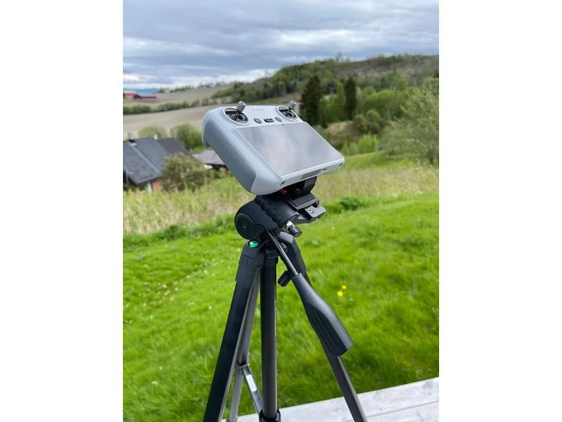 LifThor Stativ Halterung für DJI RC RM330 7 LifThor Stativ Halterung für DJI RC RM330 – Bild 7